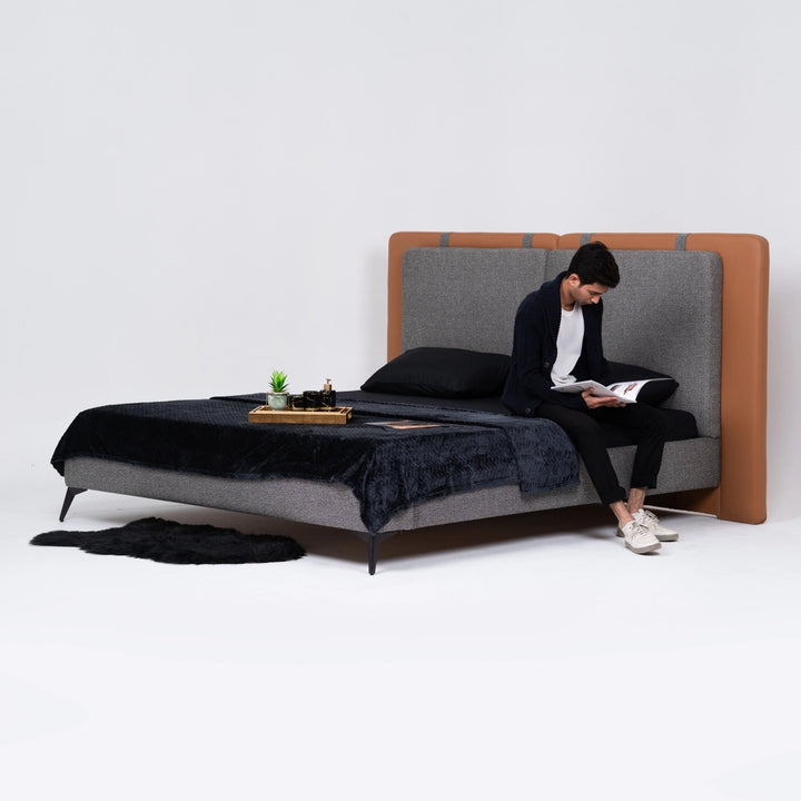 Miles Bed Set