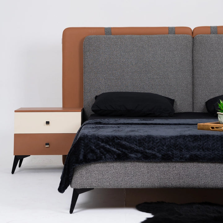 Miles Bed Set