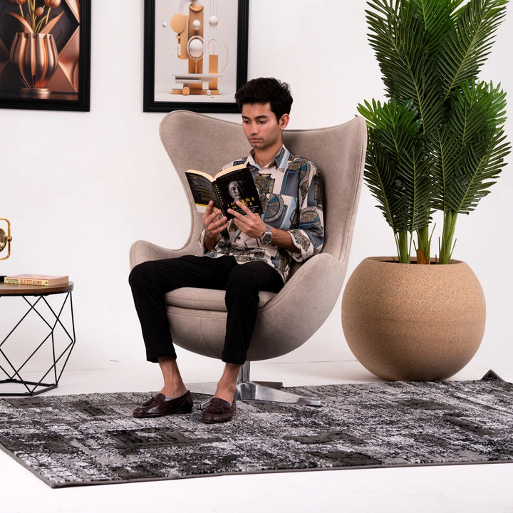 Revo Revolving Chair