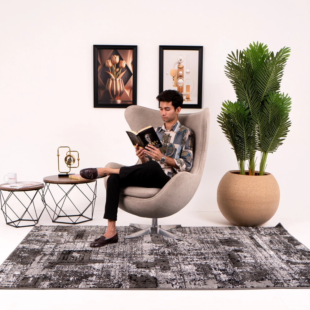 Revo Revolving Chair